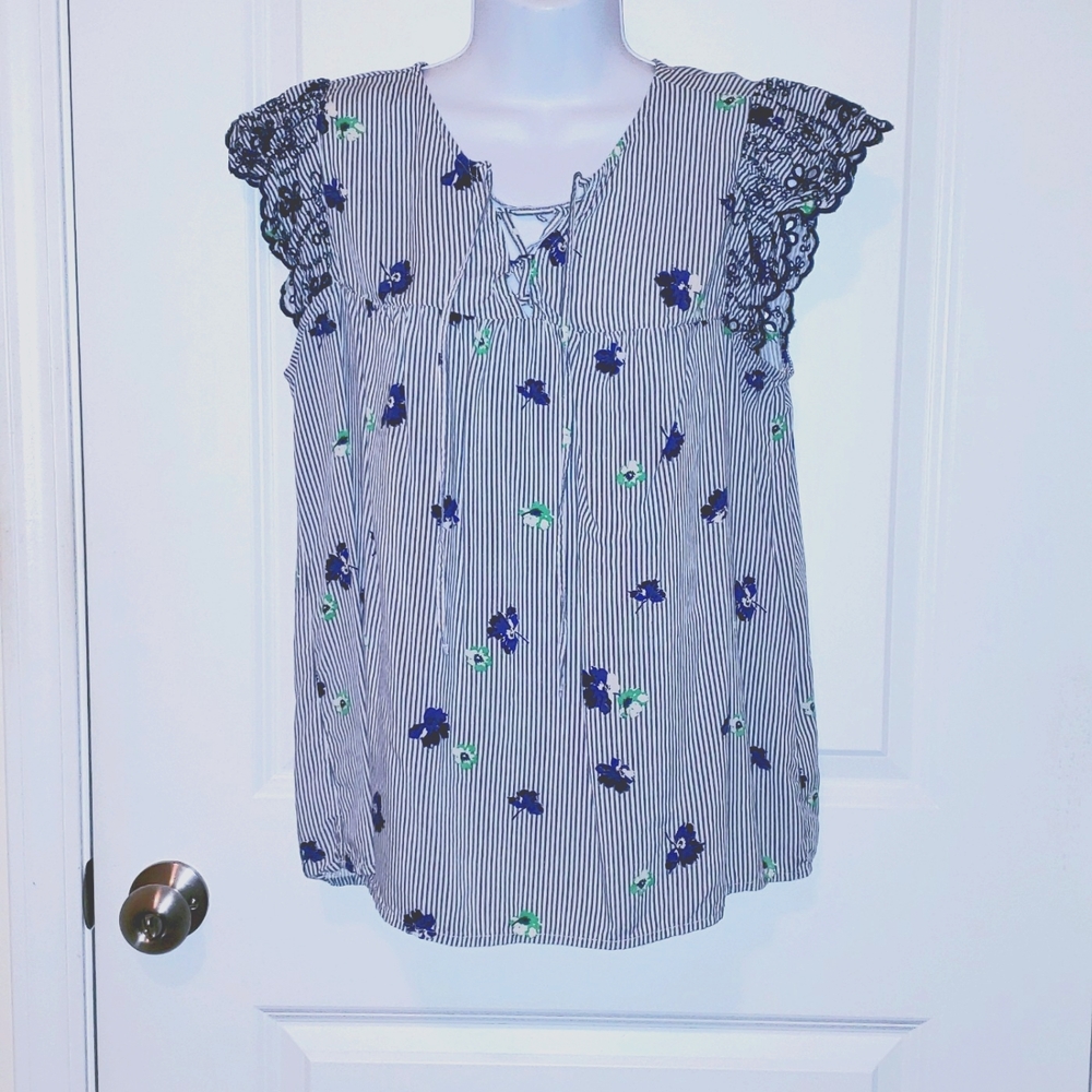 Old Navy Sleeveless Top